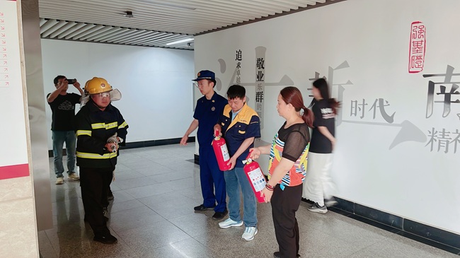 天堂校区管理办公室开展校园安全...